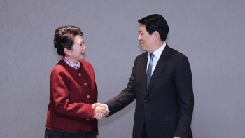 Tuần lễ cấp cao APEC 2025: Chủ tịch nước Lương Cường tiếp và làm việc với các Tập đoàn lớn