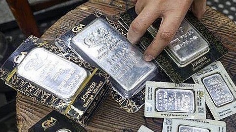 Ngày 31/10: Giá bạc tiếp tục tăng mạnh