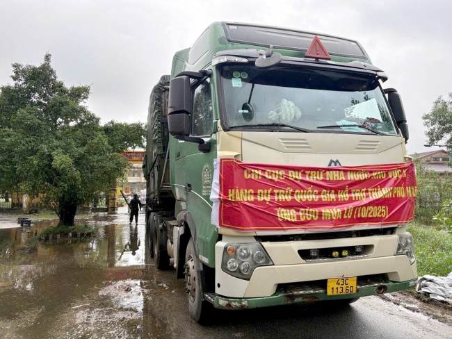 Chi cục Dự trữ Nhà nước khu vực X kịp thời xuất cấp vật tư dự trữ quốc gia (lần 2) cho Huế