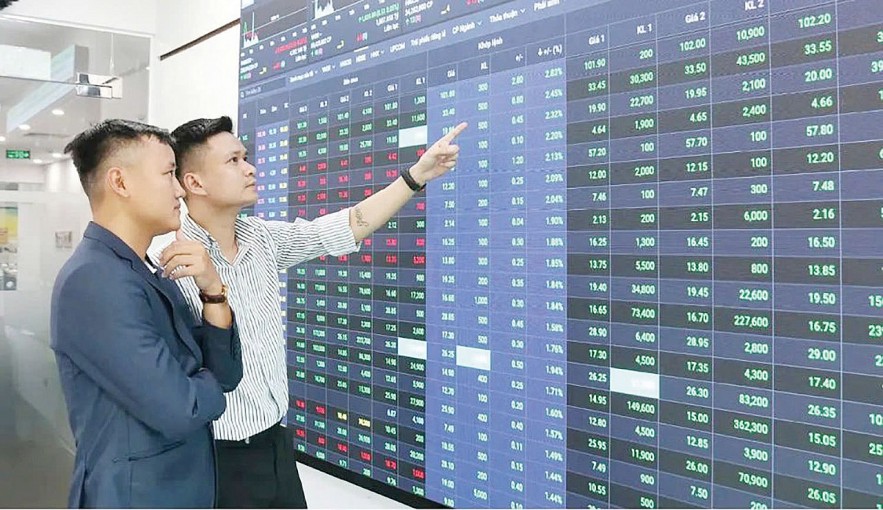 Thông tư 102/2025/TT-BTC: Chuẩn hóa an toàn vốn, nâng quản trị rủi ro Thông tư 102/2025/TT-BTC: Chuẩn hóa an toàn vốn, nâng quản trị rủi ro