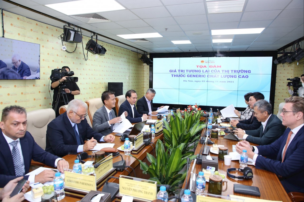 Phát triển thuốc generic chất lượng cao: Hướng đi chiến lược cho ngành dược Việt Nam Phát triển thuốc generic chất lượng cao: Hướng đi chiến lược cho ngành dược Việt Nam