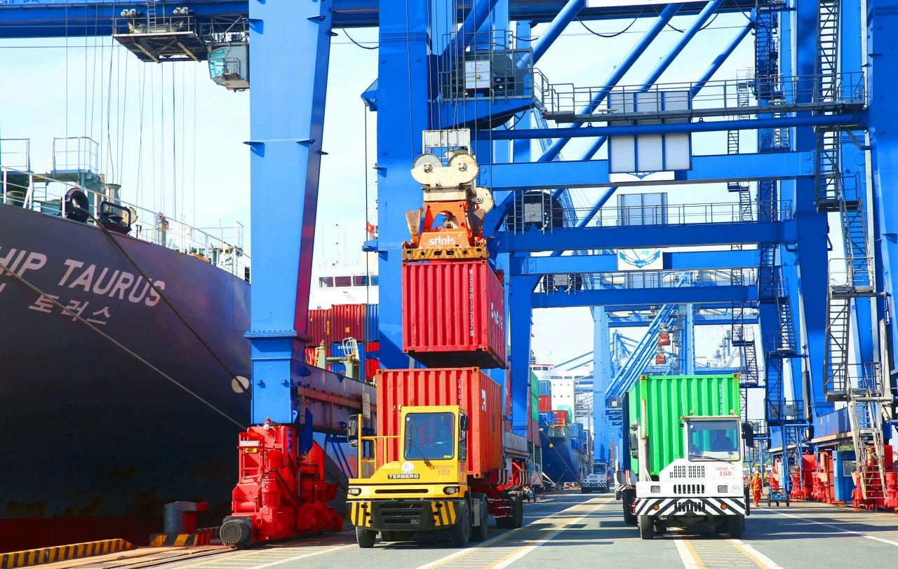 Hoàn thành cao nhất các chỉ tiêu phát triển kinh tế - xã hội năm 2025
