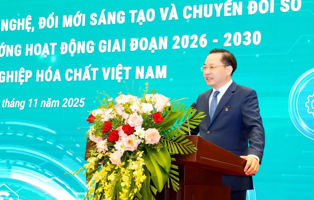 Vinachem lấy đổi mới sáng tạo và khoa học công nghệ làm động lực trọng yếu để phát triển bền vững Vinachem lấy đổi mới sáng tạo và khoa học công nghệ làm động lực trọng yếu để phát triển bền vững