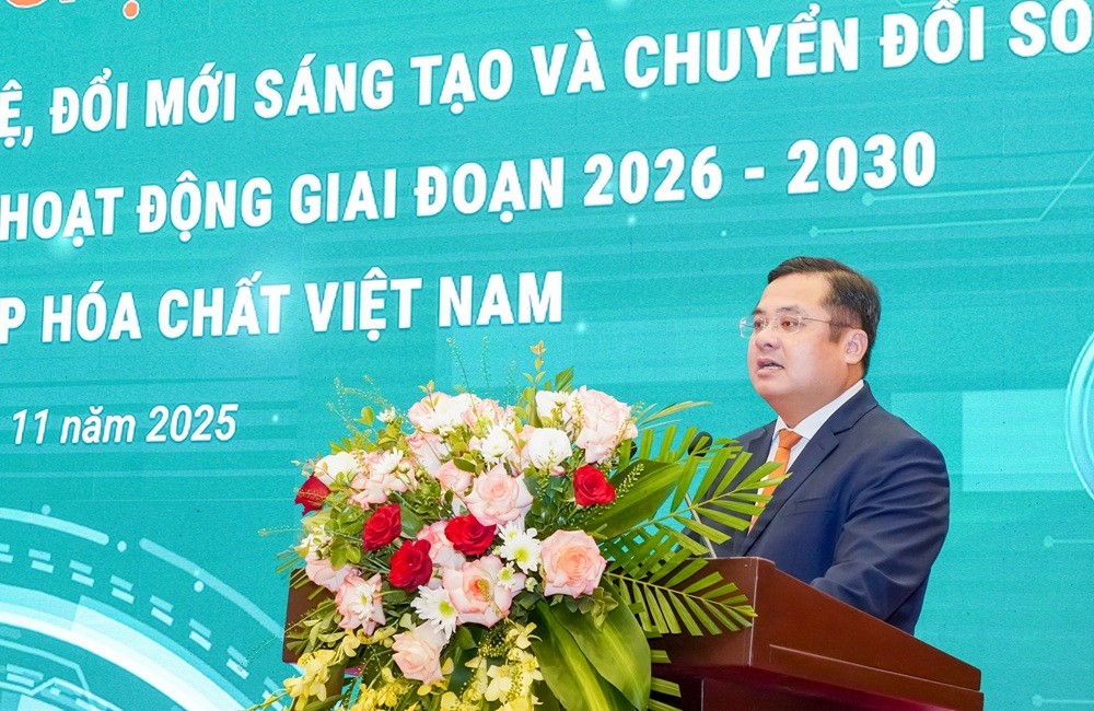 Vinachem lấy đổi mới sáng tạo và khoa học công nghệ làm động lực trọng yếu để phát triển bền vững Vinachem lấy đổi mới sáng tạo và khoa học công nghệ làm động lực trọng yếu để phát triển bền vững