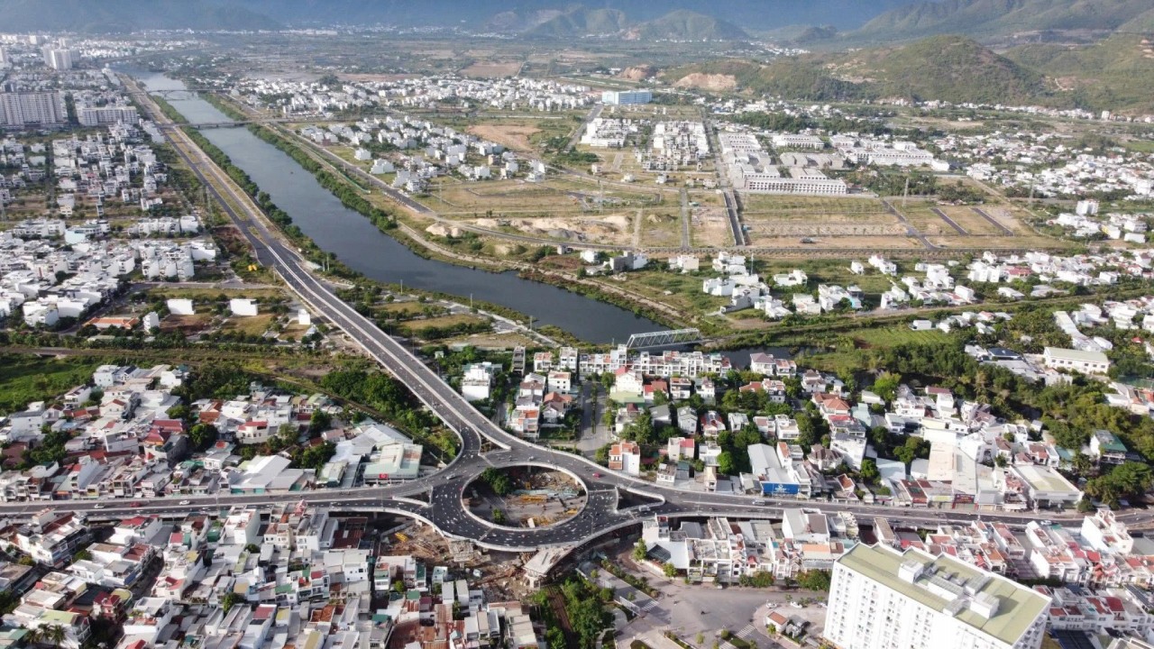 Từ điểm nghỉ dưỡng đến đô thị biển đáng sống - hành trình tái định vị Nha Trang, Khánh Hòa