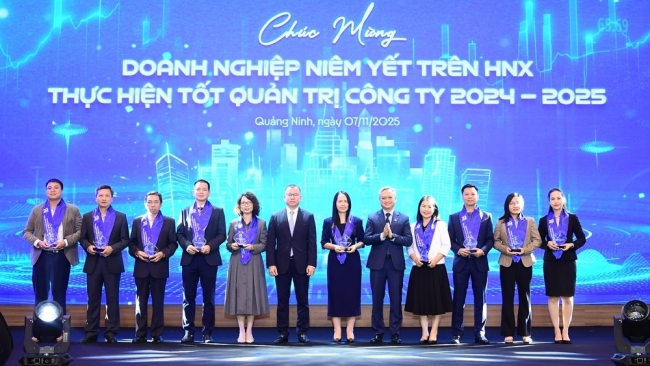 Cần nhân rộng các điển hình tốt về quản trị công ty và minh bạch