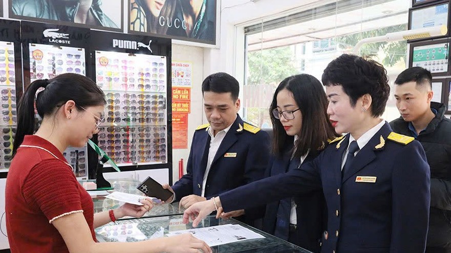 Bài 4: Cả hệ thống chính trị cùng vào cuộc hỗ trợ hộ kinh doanh