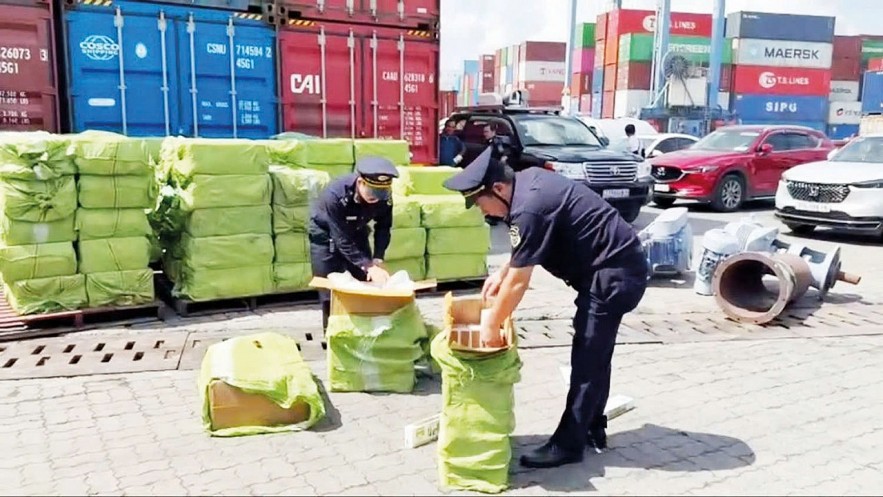 Hải quan chủ động đấu tranh chống buôn lậu thuốc lá từ sớm, từ xa