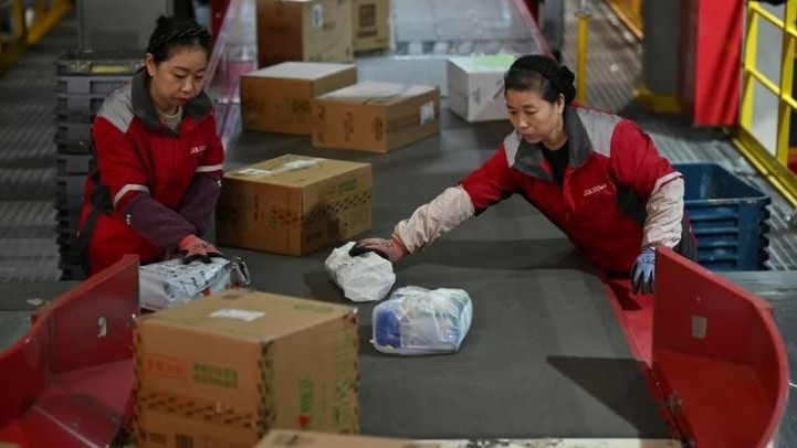 Người tiêu dùng Trung Quốc thờ ơ với “Ngày Độc thân” giữa lo ngại kinh tế