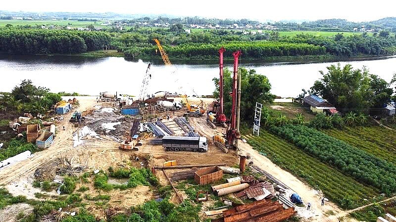 Quảng Ngãi quyết tâm hiện thực hóa mục tiêu tăng trưởng hai con số