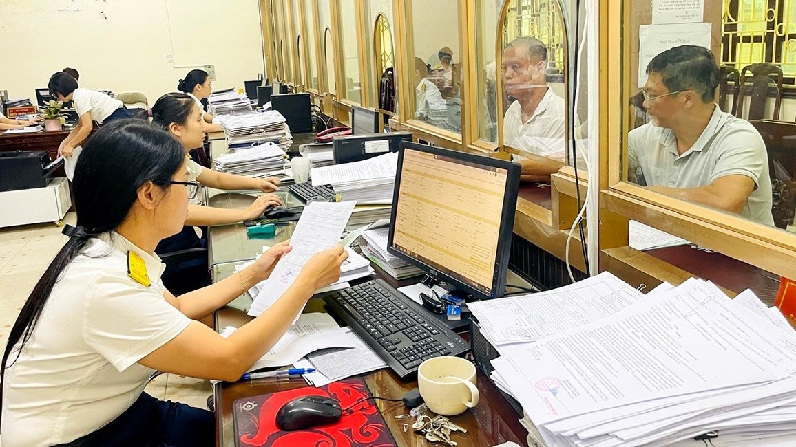 Thuế tỉnh Tuyên Quang thu 10 tháng đạt hơn 85% dự toán