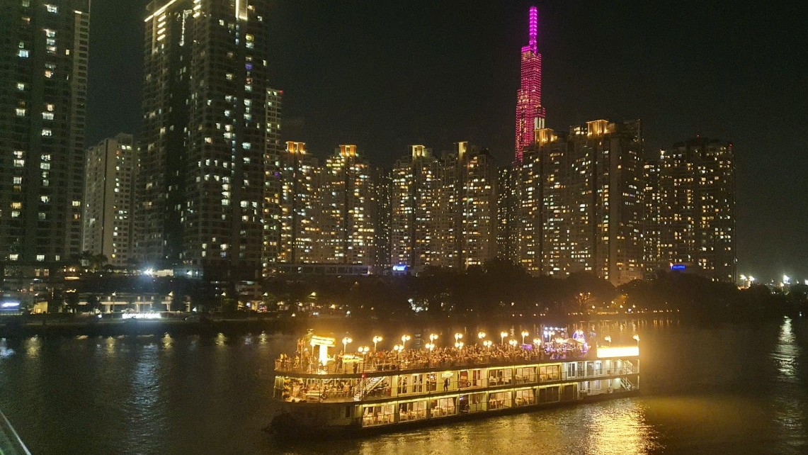 Thuế TP. Hồ Chí Minh tăng cường giải pháp chống thất thu từ kinh tế ban đêm