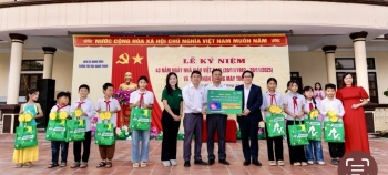 Nestlé Việt Nam trao tặng phòng máy tính giúp học sinh tiếp cận công nghệ