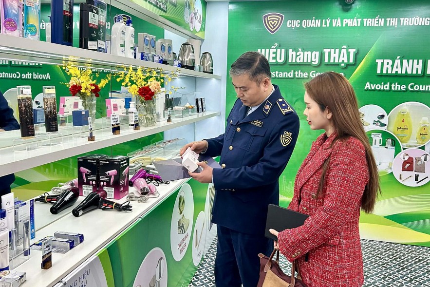 Hà Nội: Mở cửa phòng trưng bày 500 sản phẩm giúp người dân hiểu hàng thật - tránh hàng giả