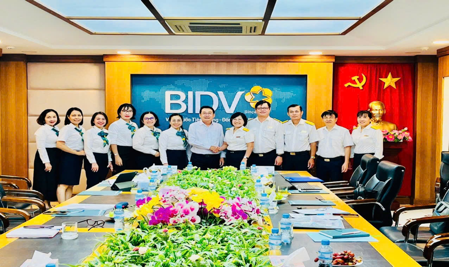 Thuế tỉnh Tây Ninh và BIDV đồng hành triển khai chiến dịch “60 ngày cao điểm hỗ trợ hộ kinh doanh”