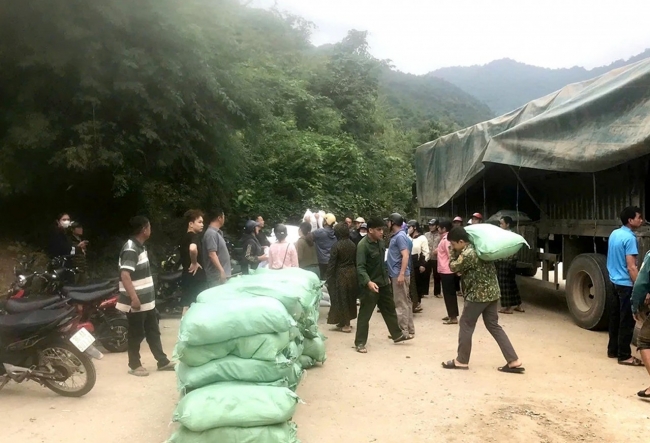 Xuất cấp hơn 156 tấn gạo cho 7 xã của tỉnh Thanh Hoá hỗ trợ người dân chăm sóc, bảo vệ rừng