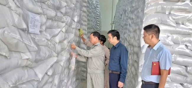 Chi cục Dự trữ Nhà nước khu vực X: “Vượt lũ - thắng bão” hoàn thành mua nhập kho lương thực bổ sung