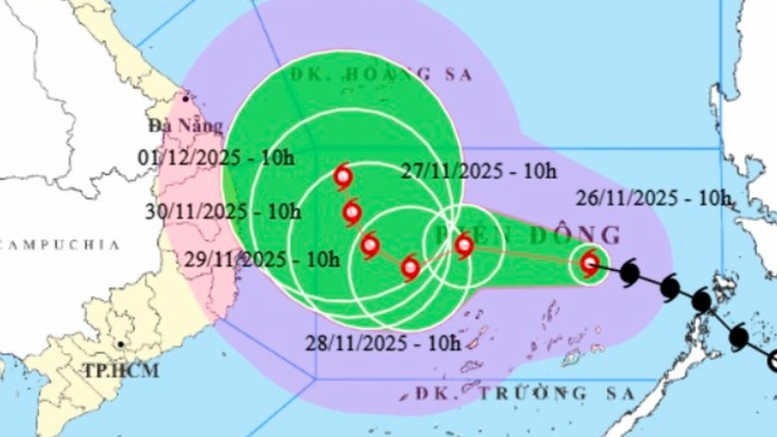 Thủ tướng yêu cầu triển khai các biện pháp cần thiết cao nhất để phòng, tránh, ứng phó bão số 15