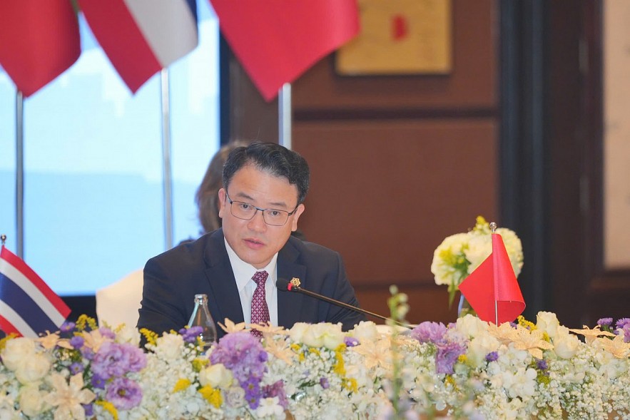 Nhấn mạnh cam kết trở thành một nền tảng mở và áp dụng các giải pháp của khu vực tư nhân