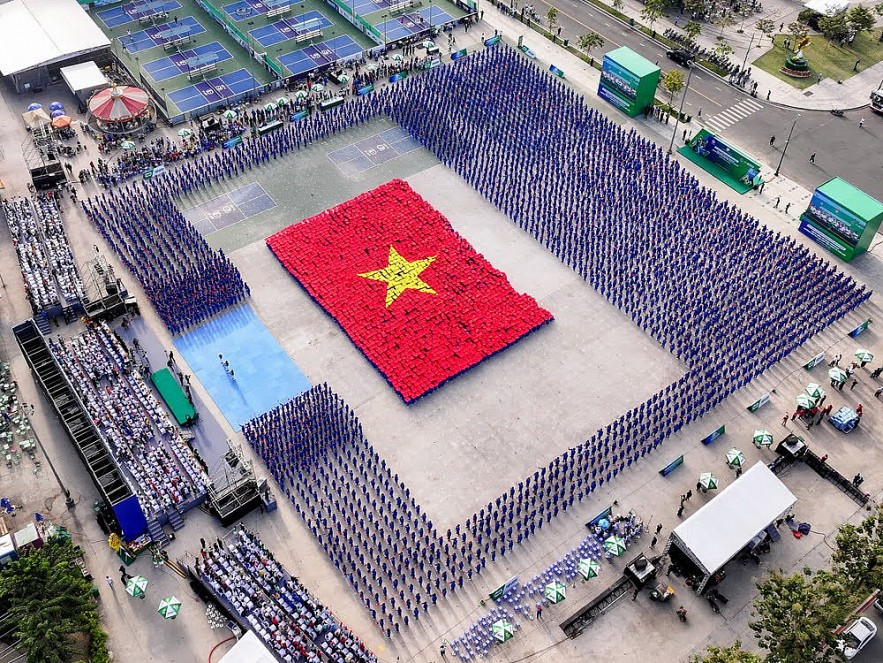 60.000 học sinh lập kỷ lục kép Việt Nam và thế giới với màn đồng diễn võ nhạc Vovinam