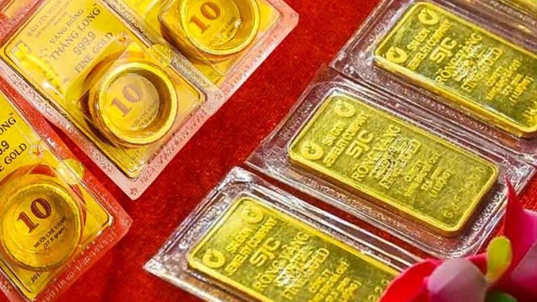 Giá vàng hôm nay (13/12): Tiếp tục đà tăng mạnh