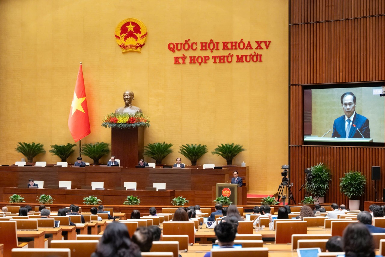 Cần cơ chế đặc thù mới để TP. Hồ Chí Minh và Đà Nẵng tăng trưởng 2 con số Cần cơ chế đặc thù mới để TP. Hồ Chí Minh và Đà Nẵng tăng trưởng 2 con số