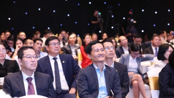 Cuộc bình chọn Doanh nghiệp niêm yết 2025: Tiếp sức niềm tin trên thị trường vốn