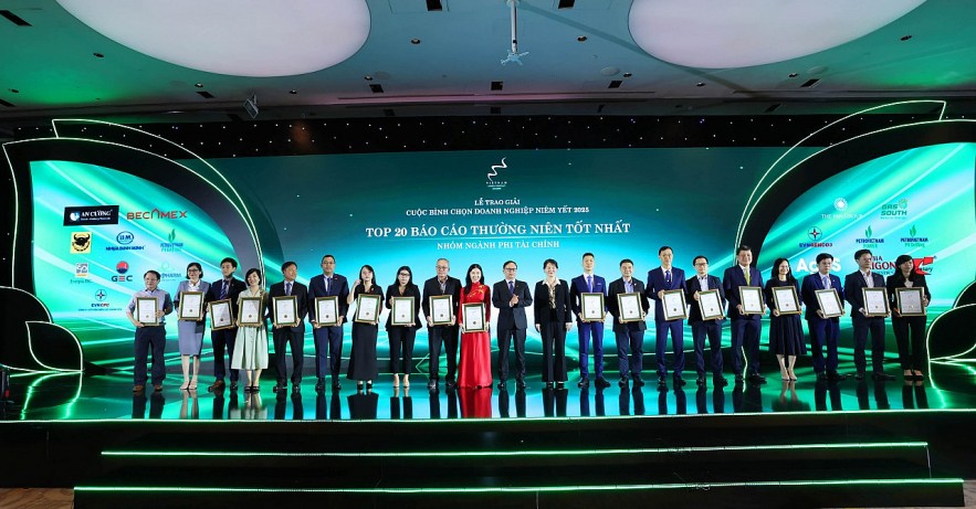 Cuộc bình chọn Doanh nghiệp niêm yết 2025: Tiếp sức niềm tin trên thị trường vốn Cuộc bình chọn Doanh nghiệp niêm yết 2025: Tiếp sức niềm tin trên thị trường vốn