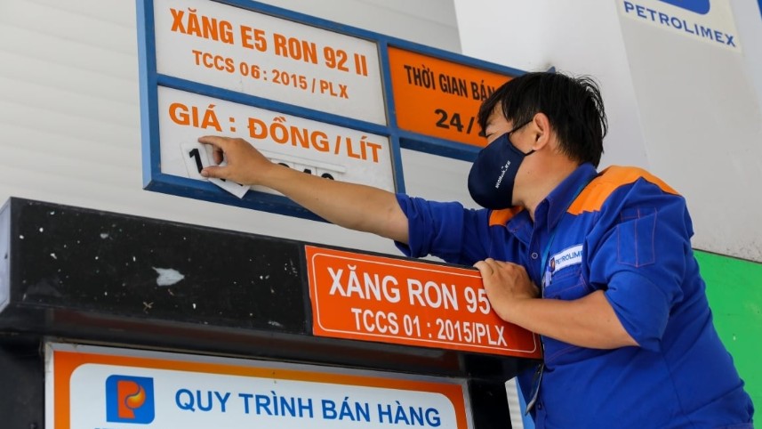 Ngày 5/12: Giá xăng dầu trong nước biến động trái chiều, thế giới tăng