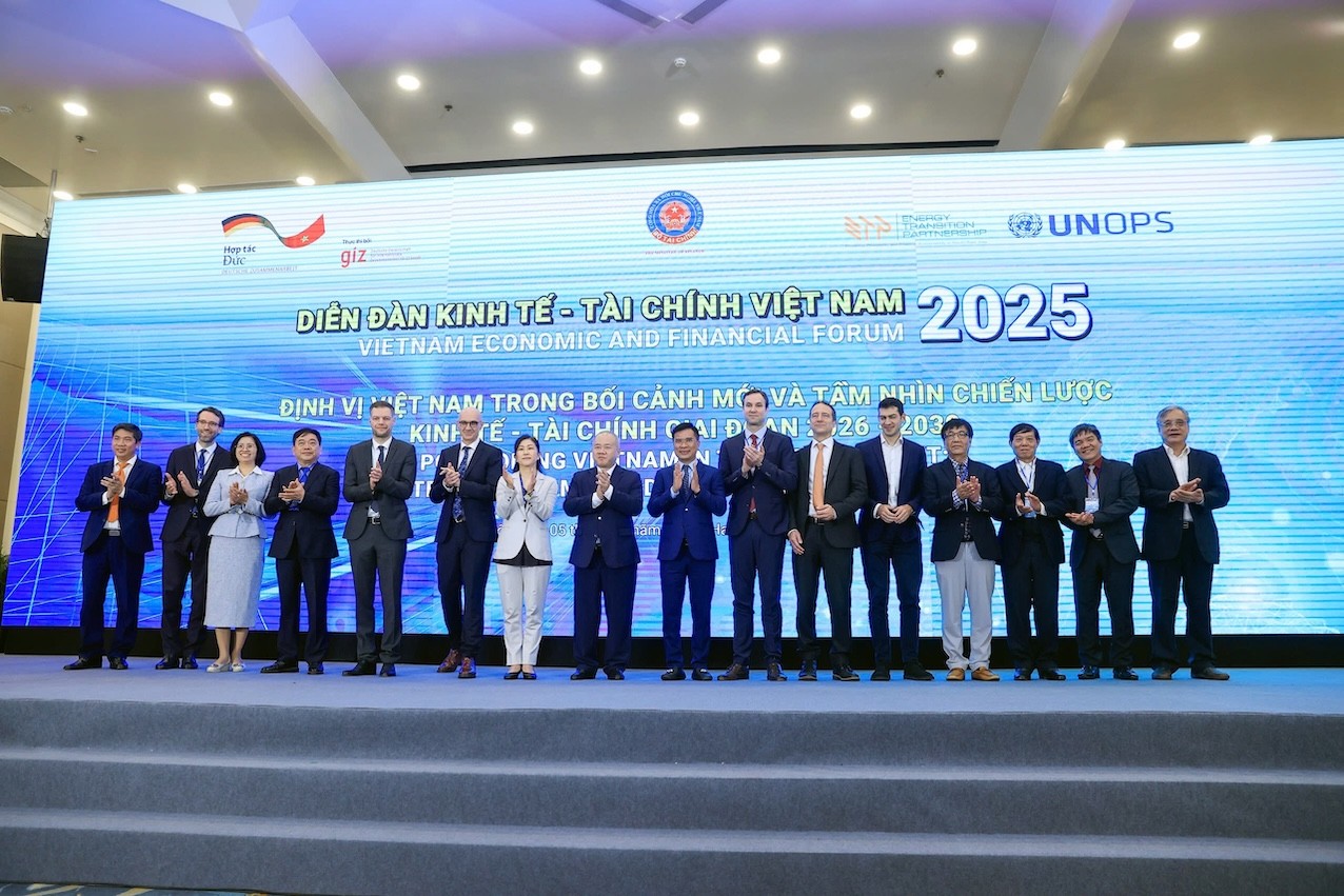 Diễn đàn Kinh tế – Tài chính Việt Nam 2025: Xác lập mô hình tăng trưởng mới cho các mục tiêu chiến lược Diễn đàn Kinh tế – Tài chính Việt Nam 2025: Xác lập mô hình tăng trưởng mới cho các mục tiêu chiến lược