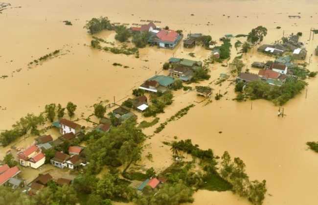 Thiên tai, bão lũ gây thiệt hại sơ bộ hơn 97.000 tỷ đồng