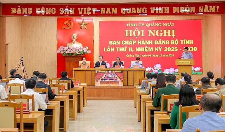 Quảng Ngãi bàn giải pháp tăng trưởng hai con số trong 5 năm đến