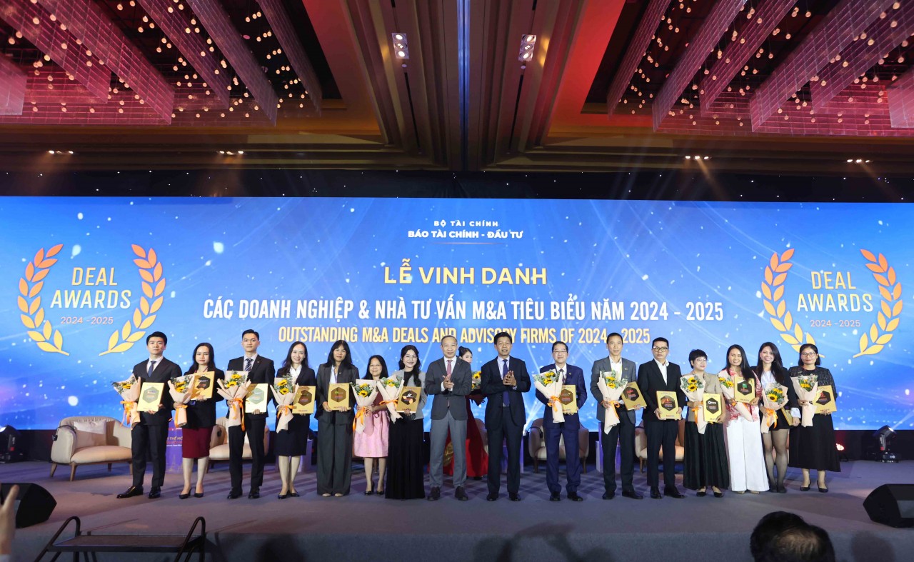 Vinh danh các thương vụ M&A tiêu biểu 2025 tại Diễn đàn M&A Việt Nam lần thứ 17