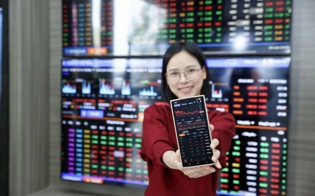 chung khoan phai sinh ngay 11 9 vn30 index giam sau chenh lech duong tro lai