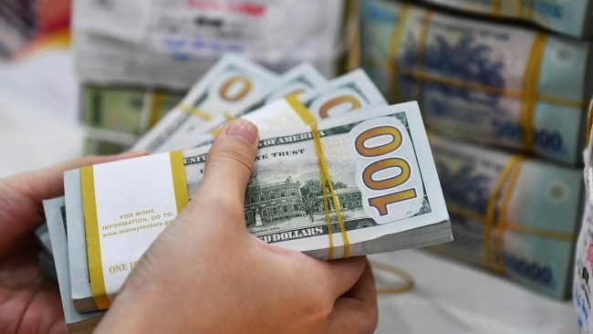 Tỷ giá USD hôm nay (12/12): Thế giới và "chợ đen" cùng nối dài đà giảm