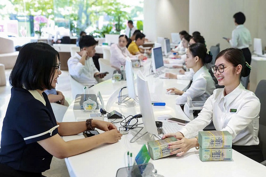 “Sóng” lãi suất dâng cao cuối năm, nhiều công cụ can thiệp phải kích hoạt “Sóng” lãi suất dâng cao cuối năm, nhiều công cụ can thiệp phải kích hoạt