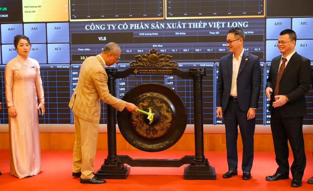 Hơn 24,5 triệu cổ phiếu của Sản xuất thép Việt Long chính thức giao dịch trên UPCoM Hơn 24,5 triệu cổ phiếu của Sản xuất thép Việt Long chính thức giao dịch trên UPCoM