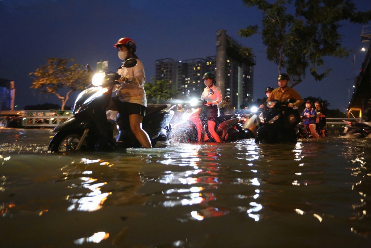 Nghị quyết 98 sửa đổi tạo đà “hồi sinh” dự án ngăn triều 10.000 tỷ