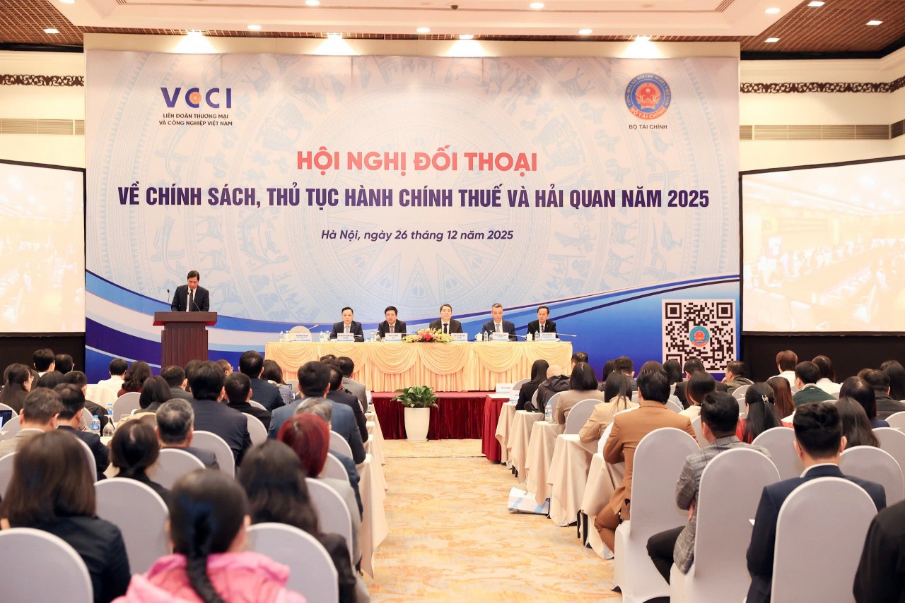 Chủ tịch VCCI: Bộ Tài chính liên tục đi đầu trong cải cách hành chính, chuyển đổi số