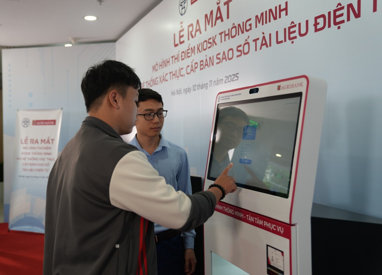 Hà Nội tái cấu trúc 293 thủ tục hành chính, tiết kiệm chi phí xã hội