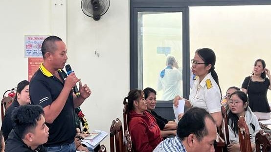 Thuế cơ sở 3 tỉnh Khánh Hòa triển khai chuỗi hoạt động hỗ trợ hộ kinh doanh chuyển đổi mô hình quản lý thuế