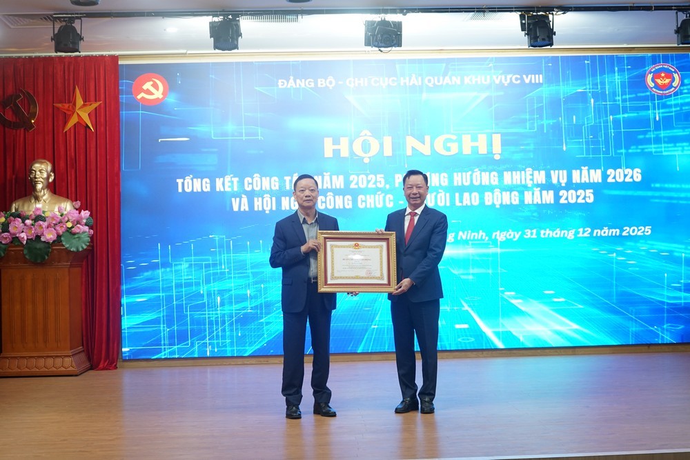 Chi cục Hải quan Khu vực VIII phấn đầu thu ngân sách vượt 17.500 tỷ đồng trong năm 2026