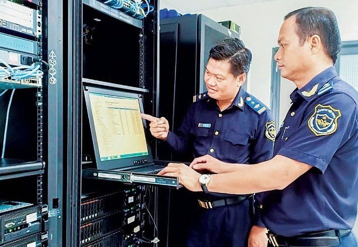 Hoàn thiện thể chế hải quan, hỗ trợ doanh nghiệp phát triển