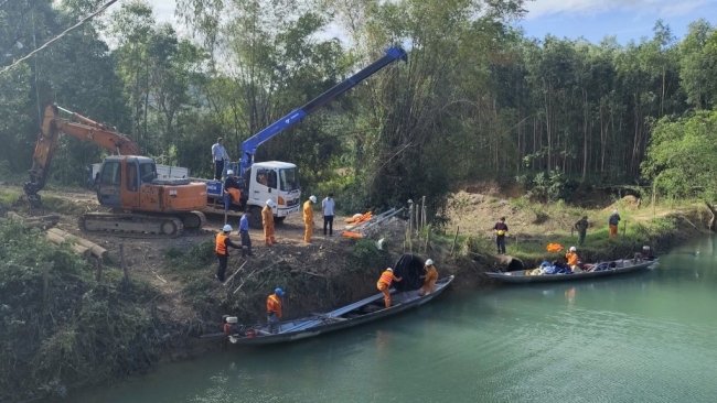 EVN hoàn thành vượt tiến độ xóa “vùng lõm” sóng chưa có điện tại 129 thôn, bản