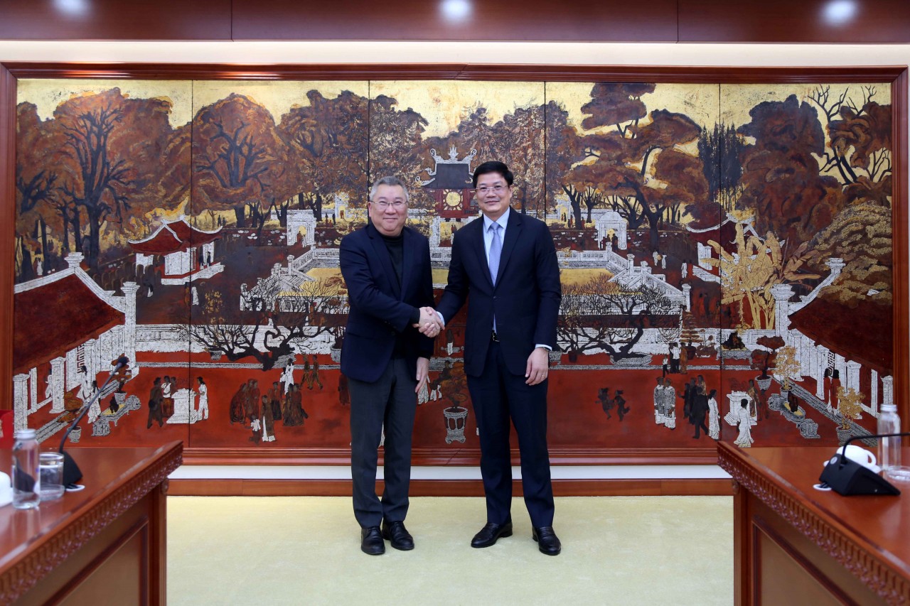 Thứ trưởng Bộ Tài chính Nguyễn Đức Tâm tiếp Phó Chủ tịch Thường trực Tập đoàn Dassault Systèmes Thứ trưởng Bộ Tài chính Nguyễn Đức Tâm tiếp Phó Chủ tịch Thường trực Tập đoàn Dassault Systèmes