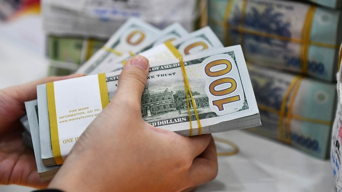Tỷ giá USD hôm nay (9/1): Thế giới và "chợ đen" đồng loạt tăng mạnh