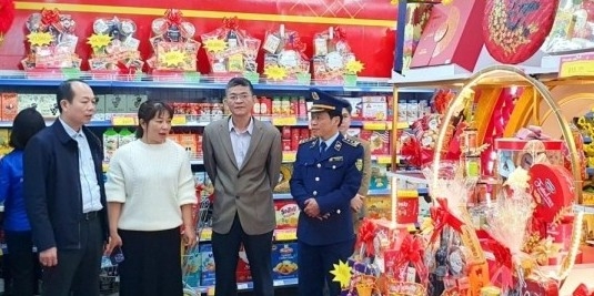 Bộ Tài chính yêu cầu tăng cường quản lý, bình ổn giá trong dịp Tết Nguyên đán Bính Ngọ