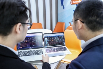 Chứng khoán ngày 9/1: Thị trường phân hóa mạnh, VN-Index tiếp tục lập đỉnh mới