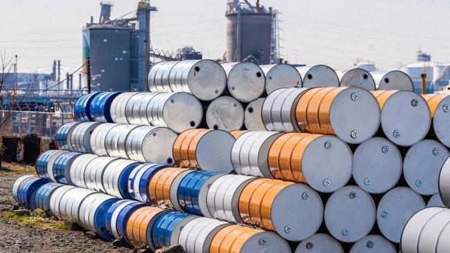 Ngày 10/1: Giá dầu thế giới tiếp đà bật tăng mạnh