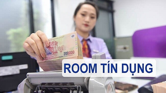 Tăng trưởng tín dụng 2026: Giới hạn "van" bất động sản, ngân hàng "vượt rào" sẽ bị trừ room